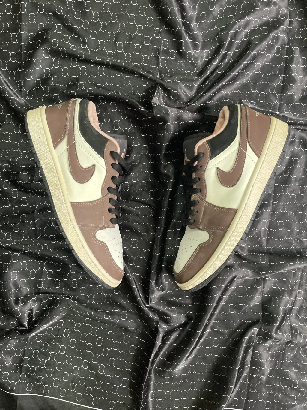 Air Jordan 1 Low mocha