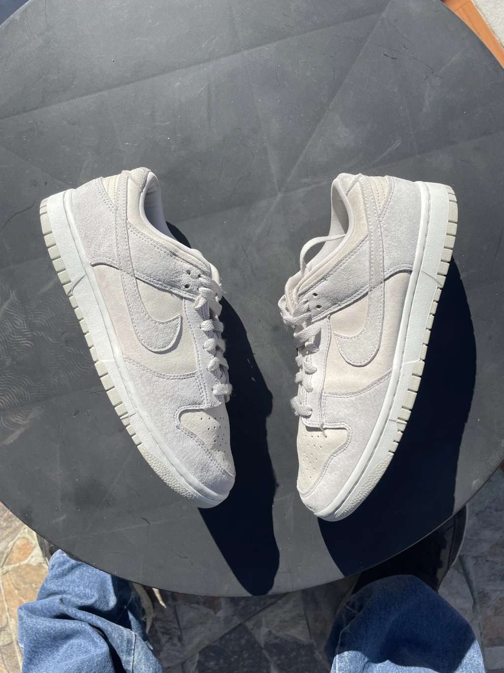 Nike dunk low grises