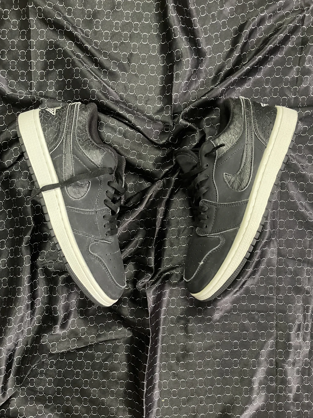 Air Jordan 1 Low